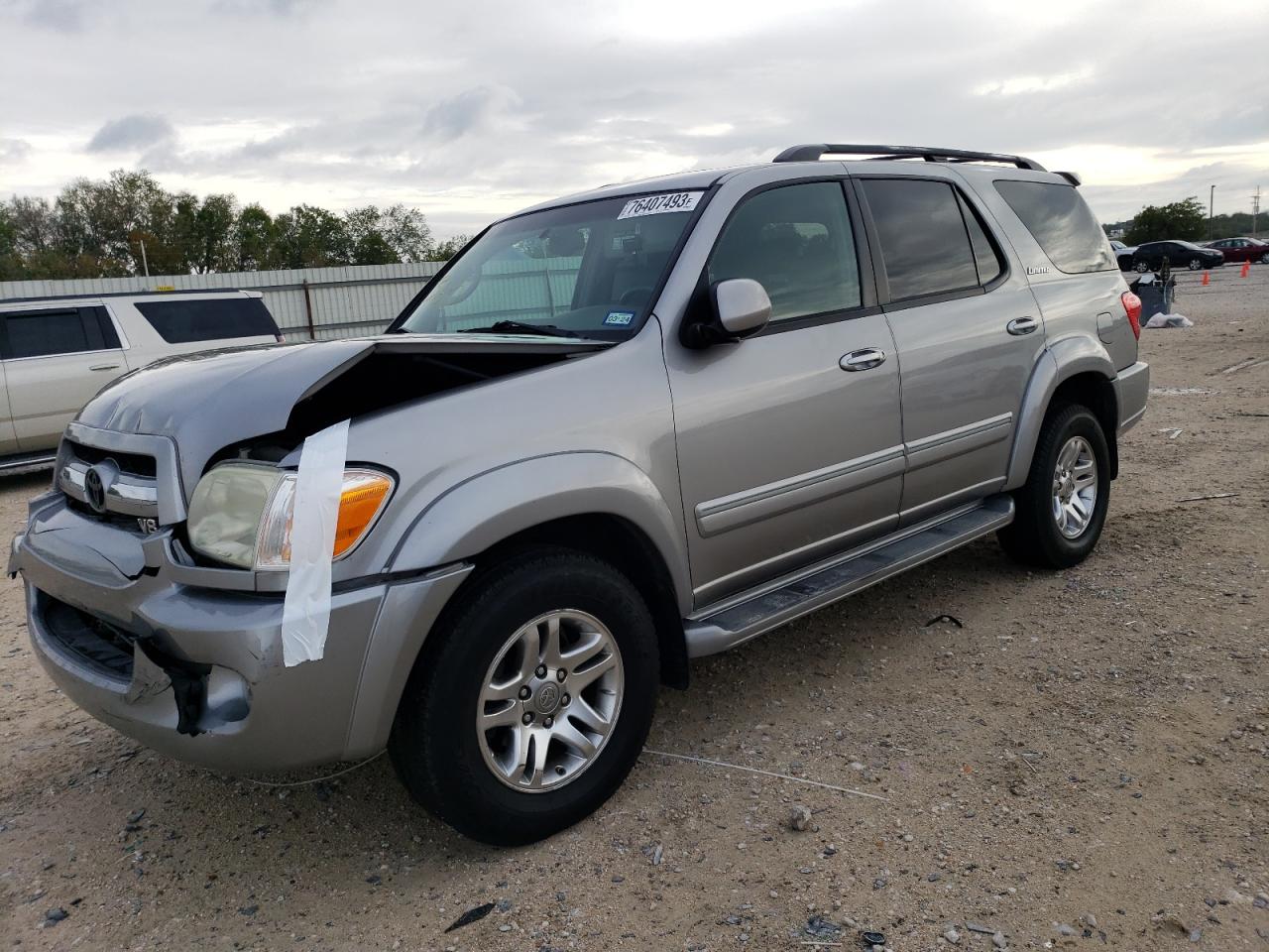 Toyota Sequoia 2005