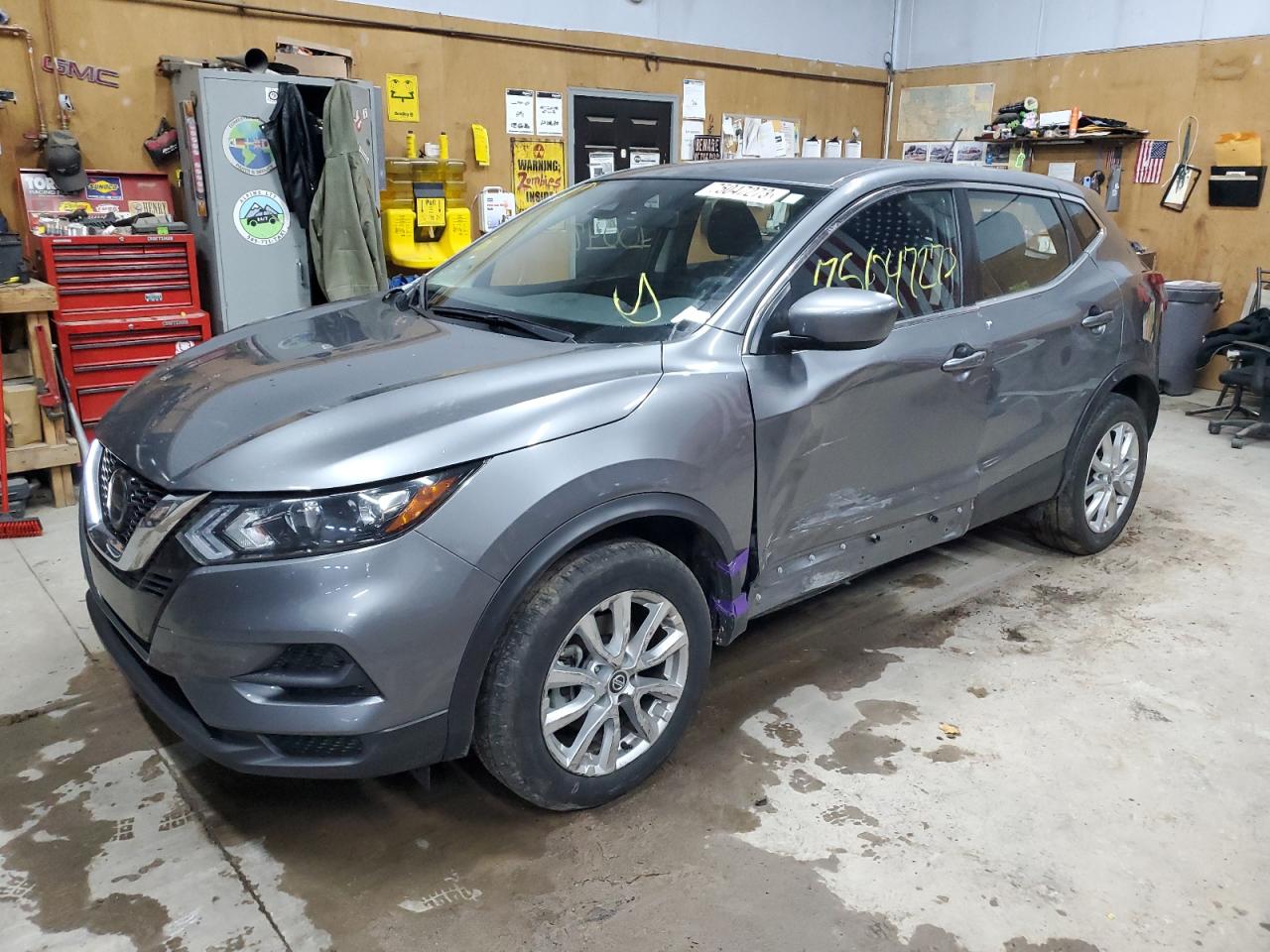 Nissan Rogue sport 2021