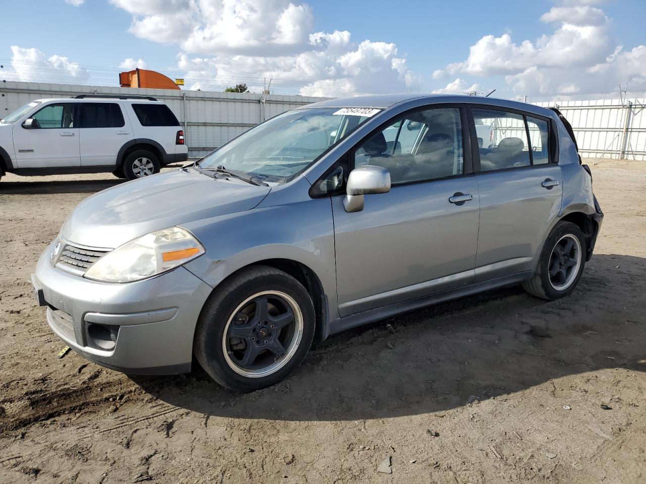 Nissan Versa 2008