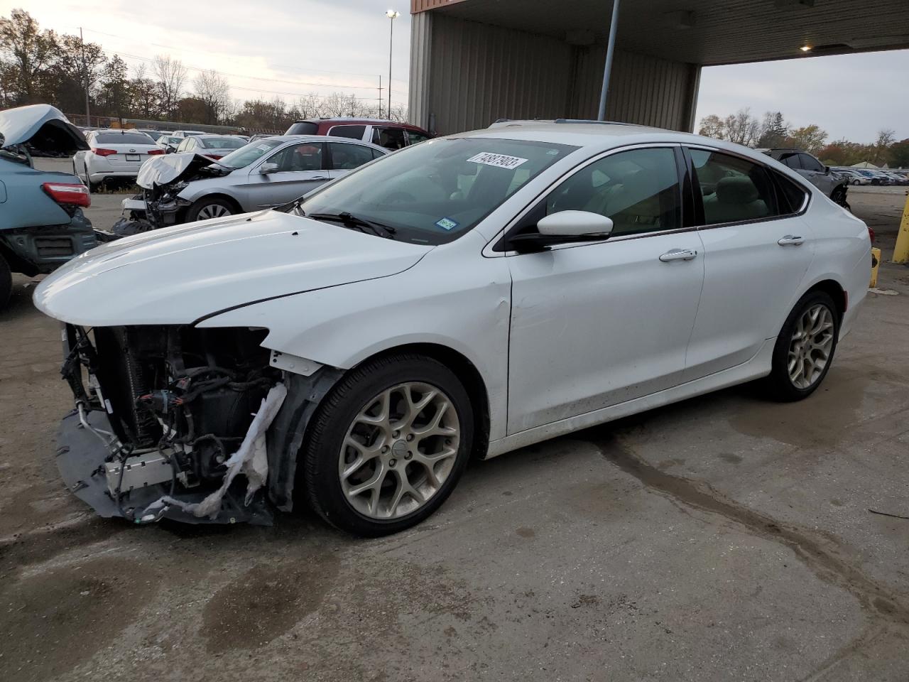 Chrysler 200 2015