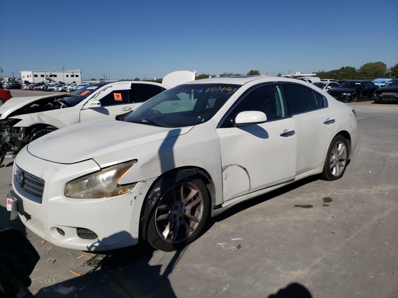 Nissan Maxima 2014