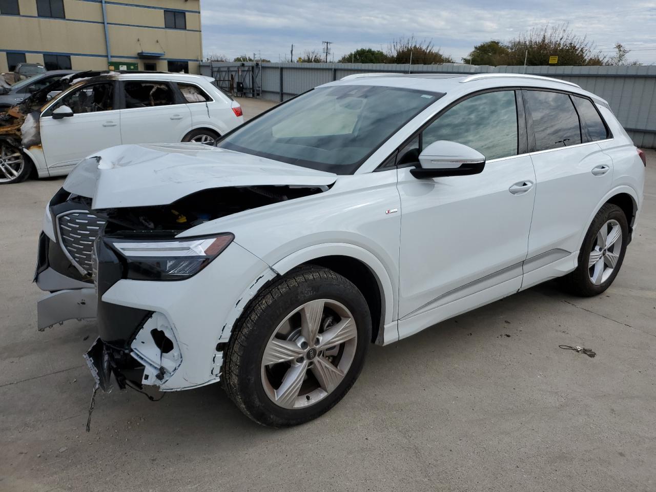 Audi Q4 e-tron 2023