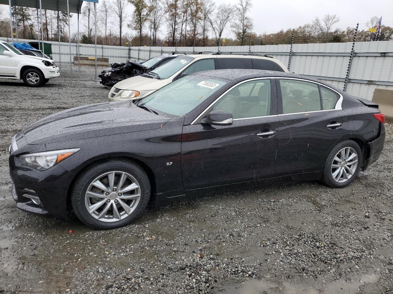Infiniti Q50 2014