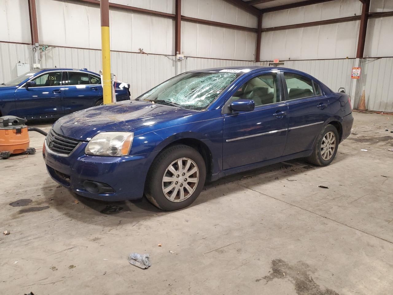 Mitsubishi Galant 2009