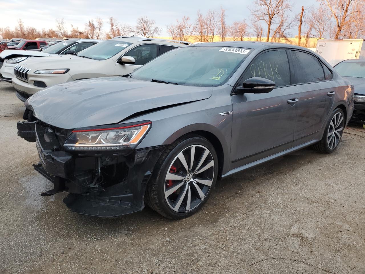 VOLKSWAGEN PASSAT GT 2018
