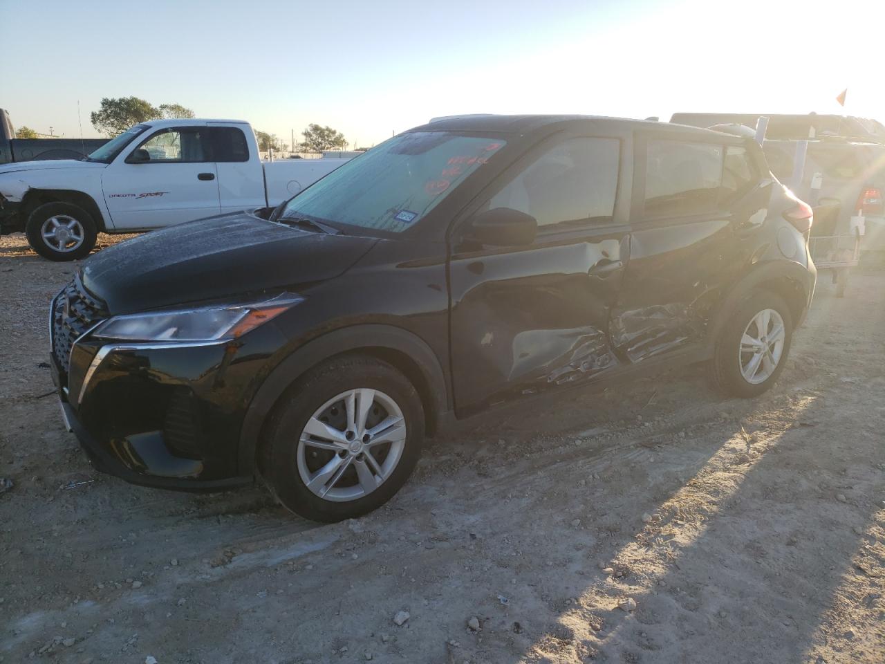 Nissan Kicks 2023