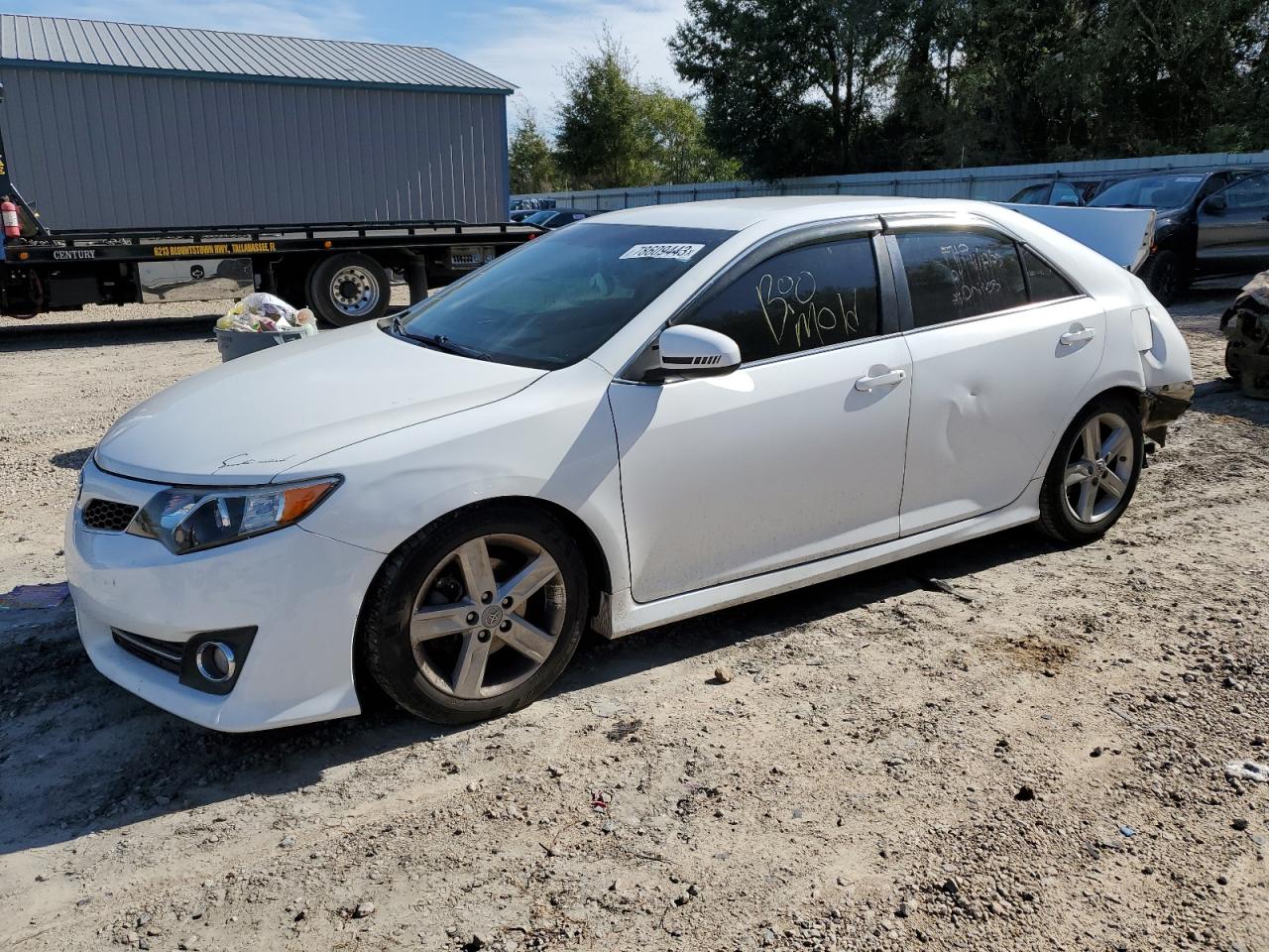 Toyota Camry 2014