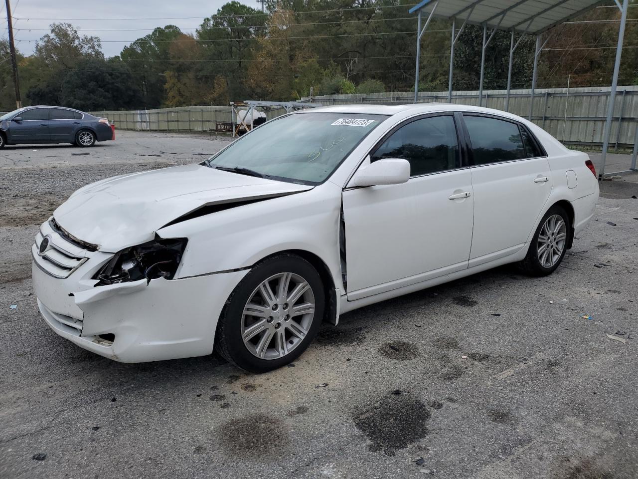 Toyota Avalon 2006