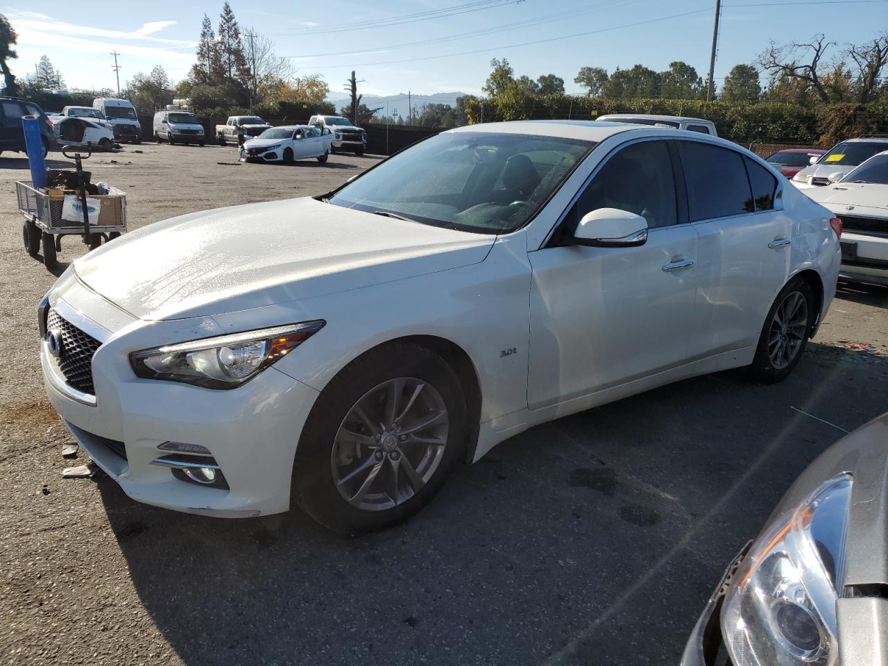 Infiniti Q50 2017