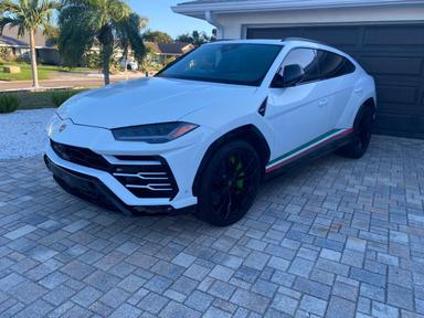 Lamborghini Urus 2019
