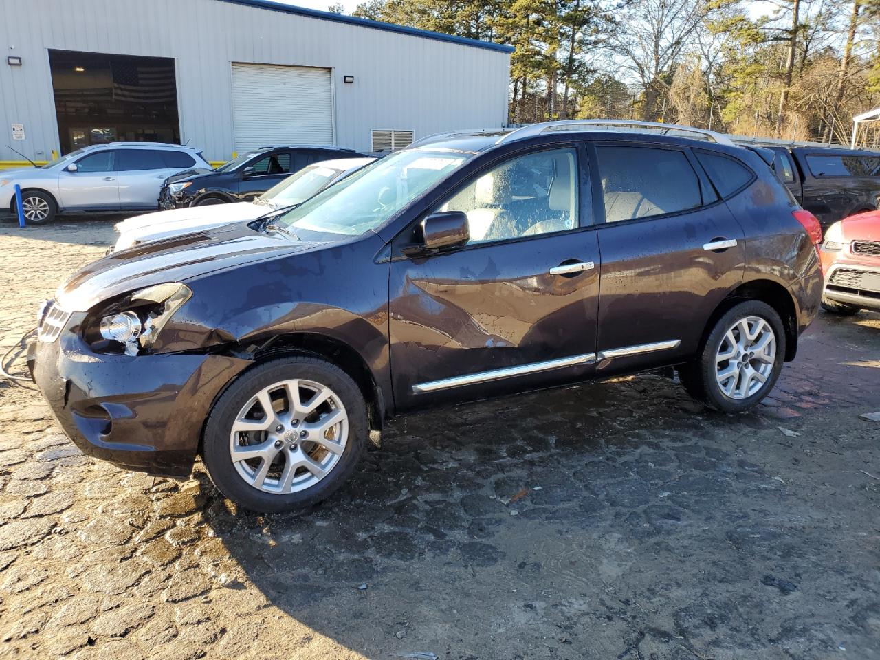 Nissan Rogue sport 2012