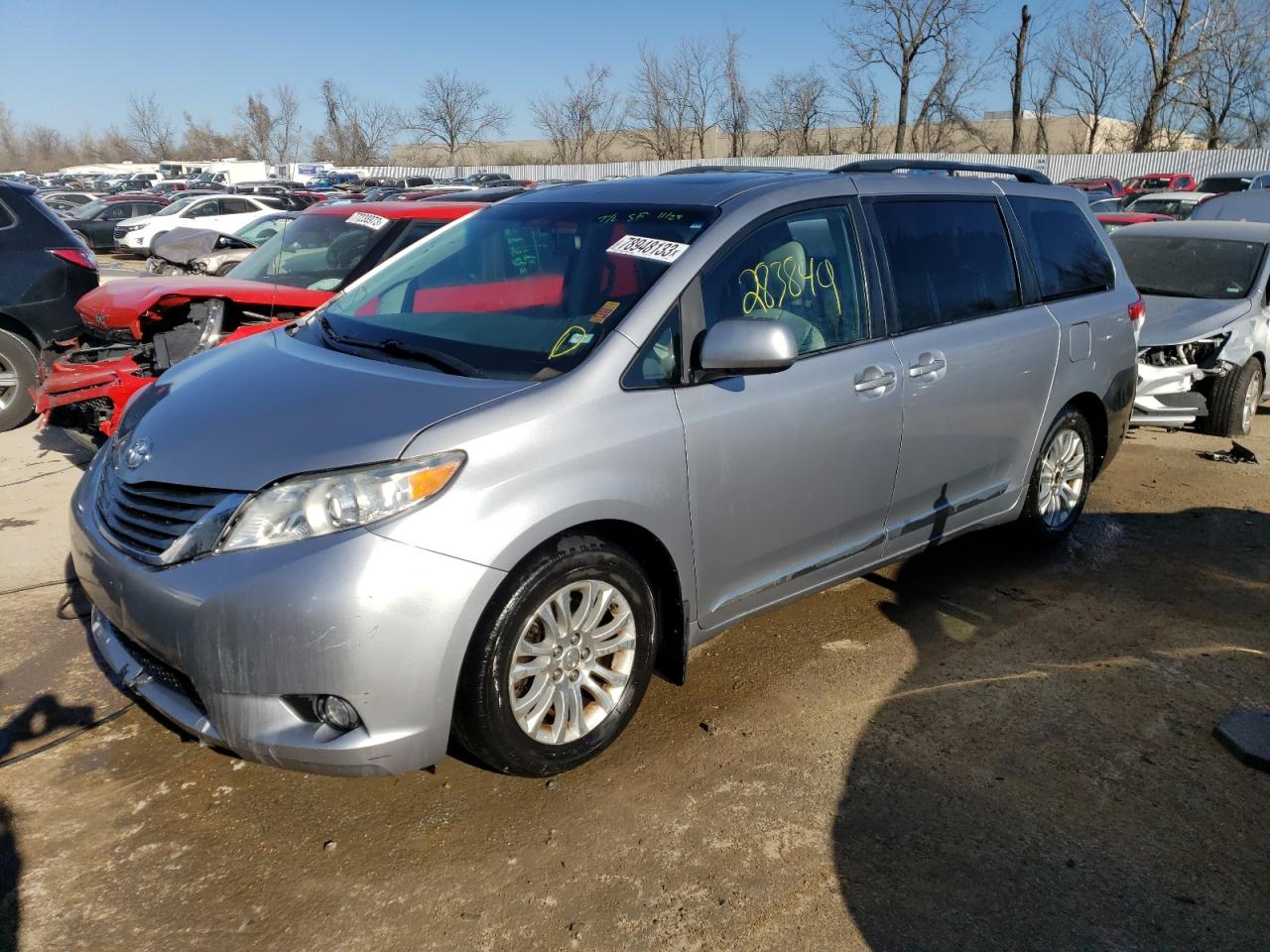 Toyota Sienna 2012
