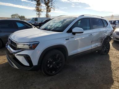 Volkswagen Taos 2022