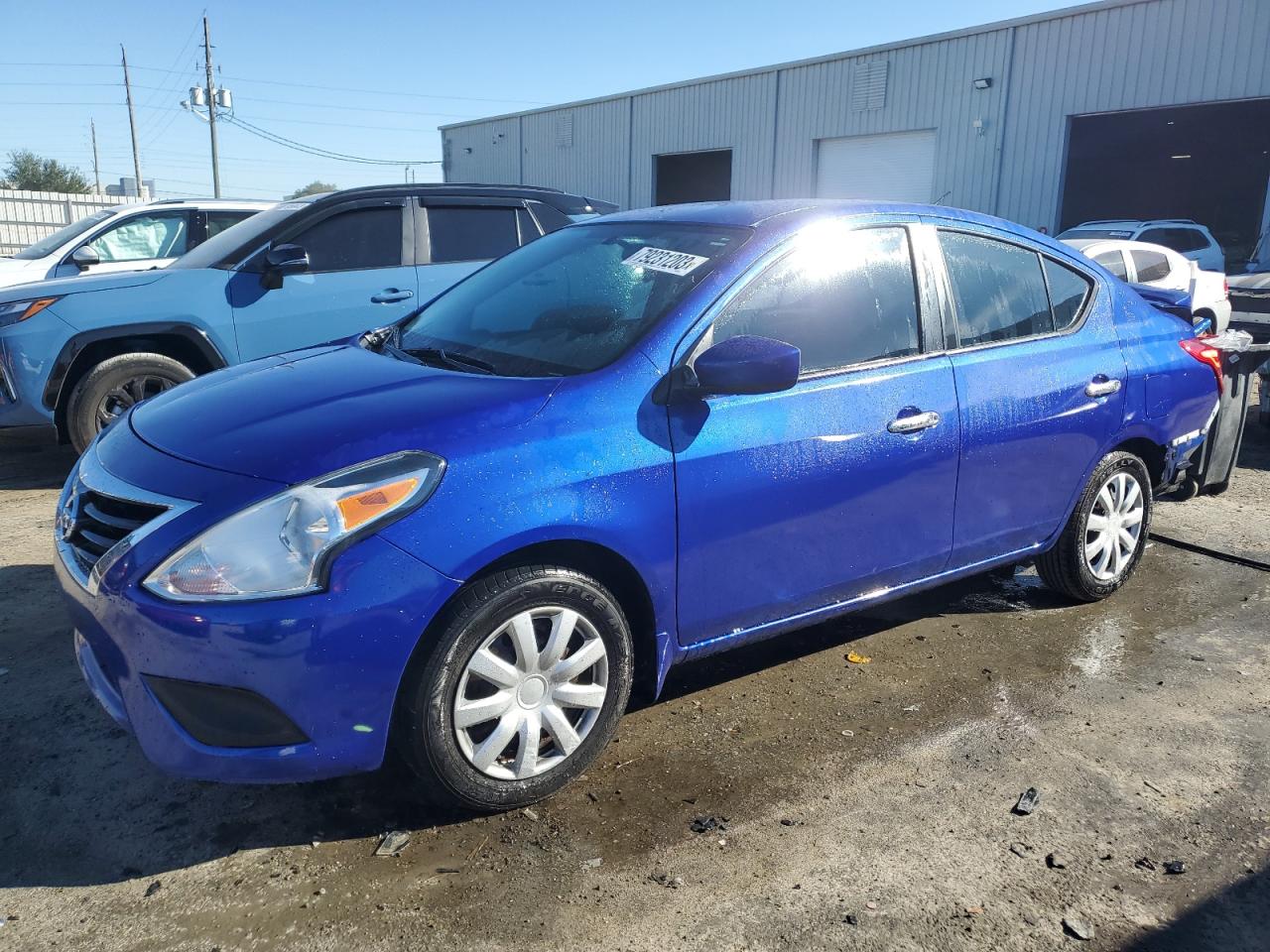 Nissan Versa 2015