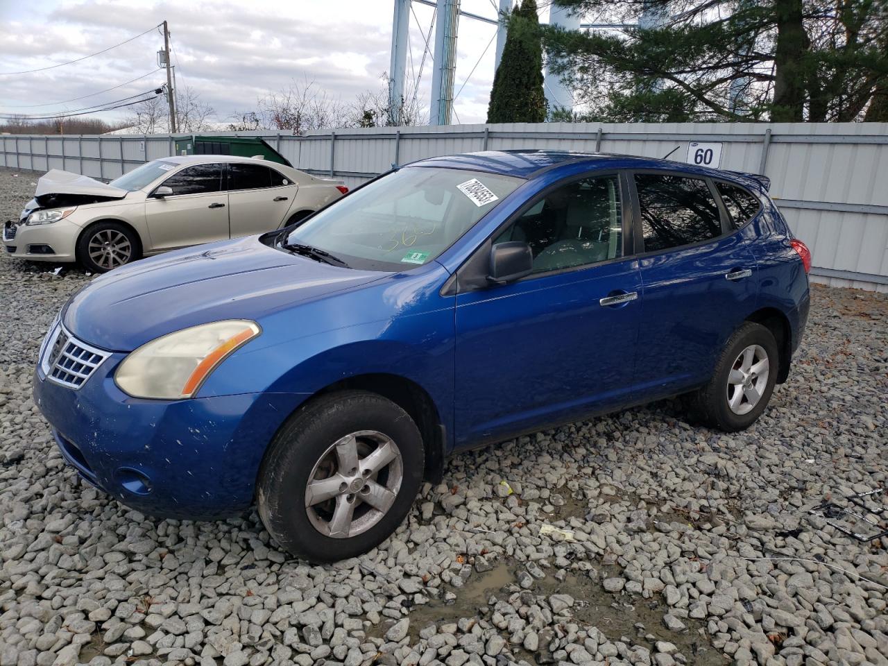 Nissan Rogue sport 2010