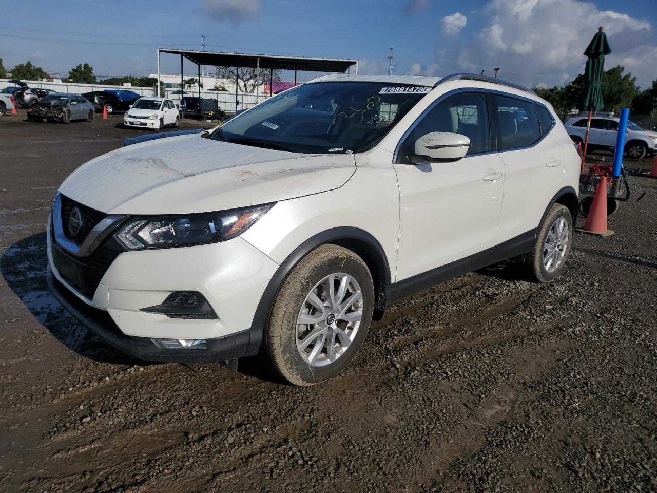 Nissan Rogue sport 2021