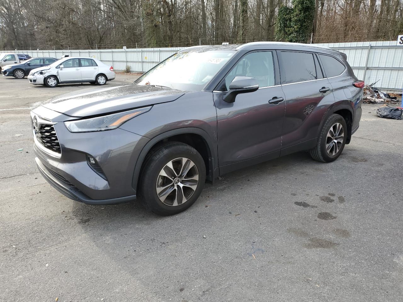 Toyota Highlander 2021