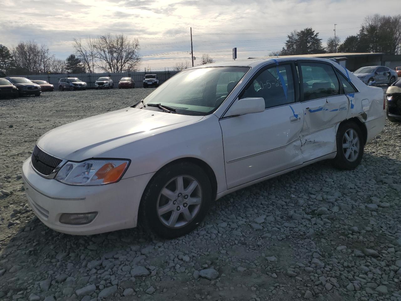 Toyota Avalon 2001
