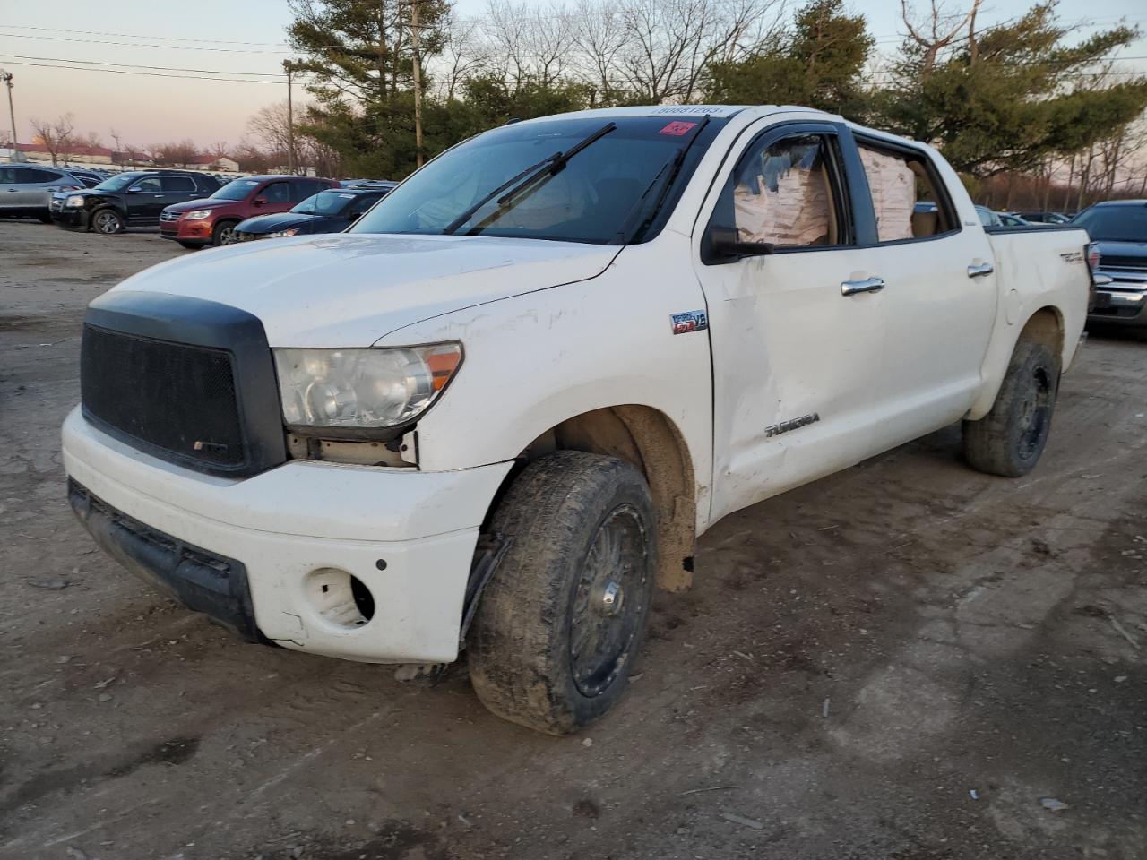 TOYOTA TUNDRA 2011
