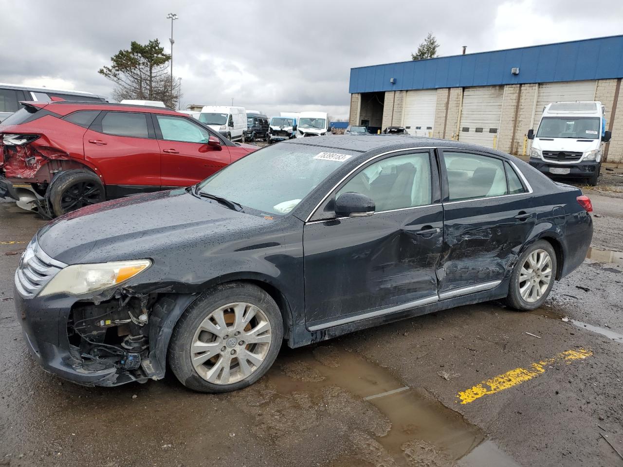 Toyota Avalon 2011