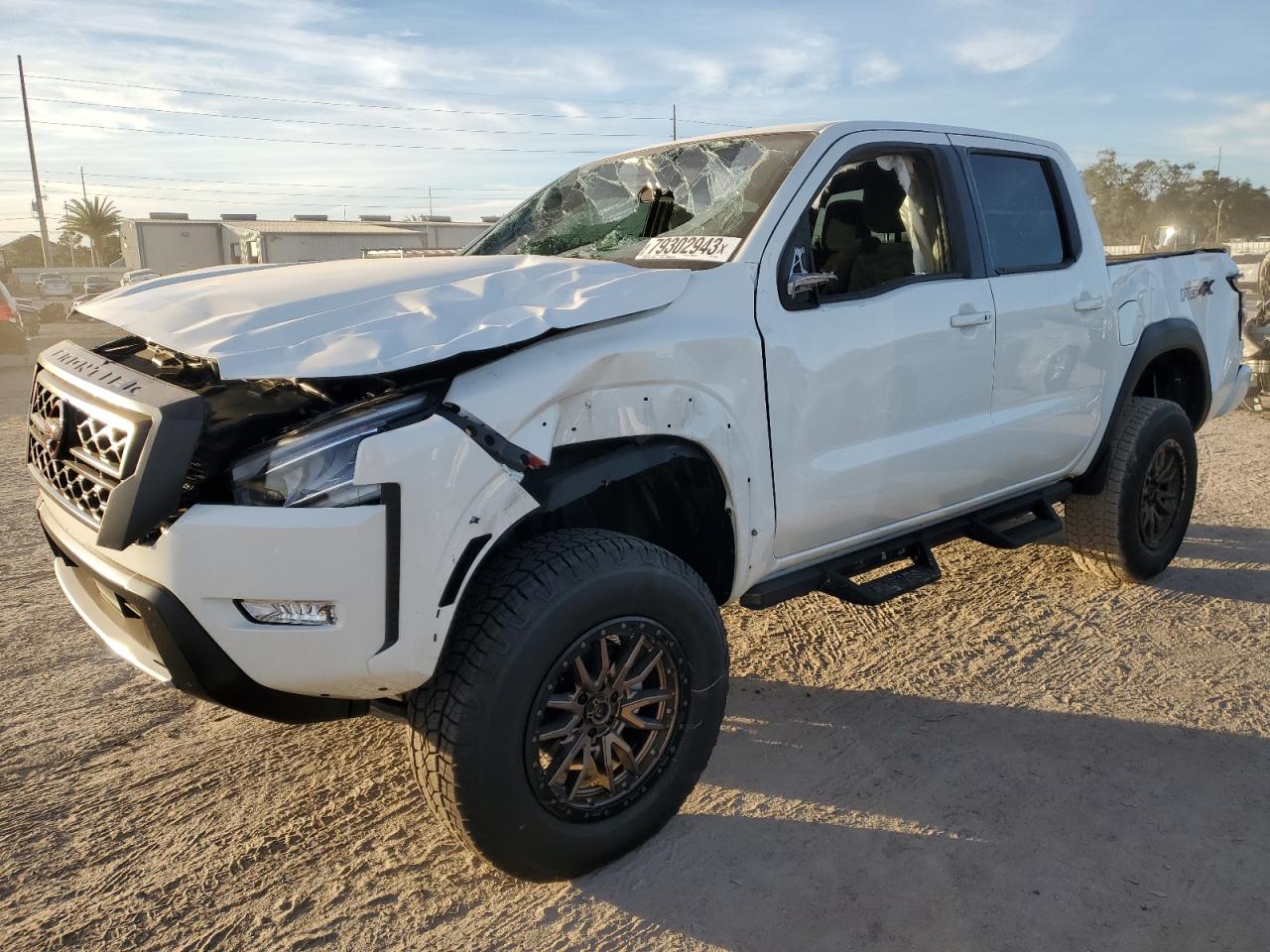 Nissan Frontier 2023