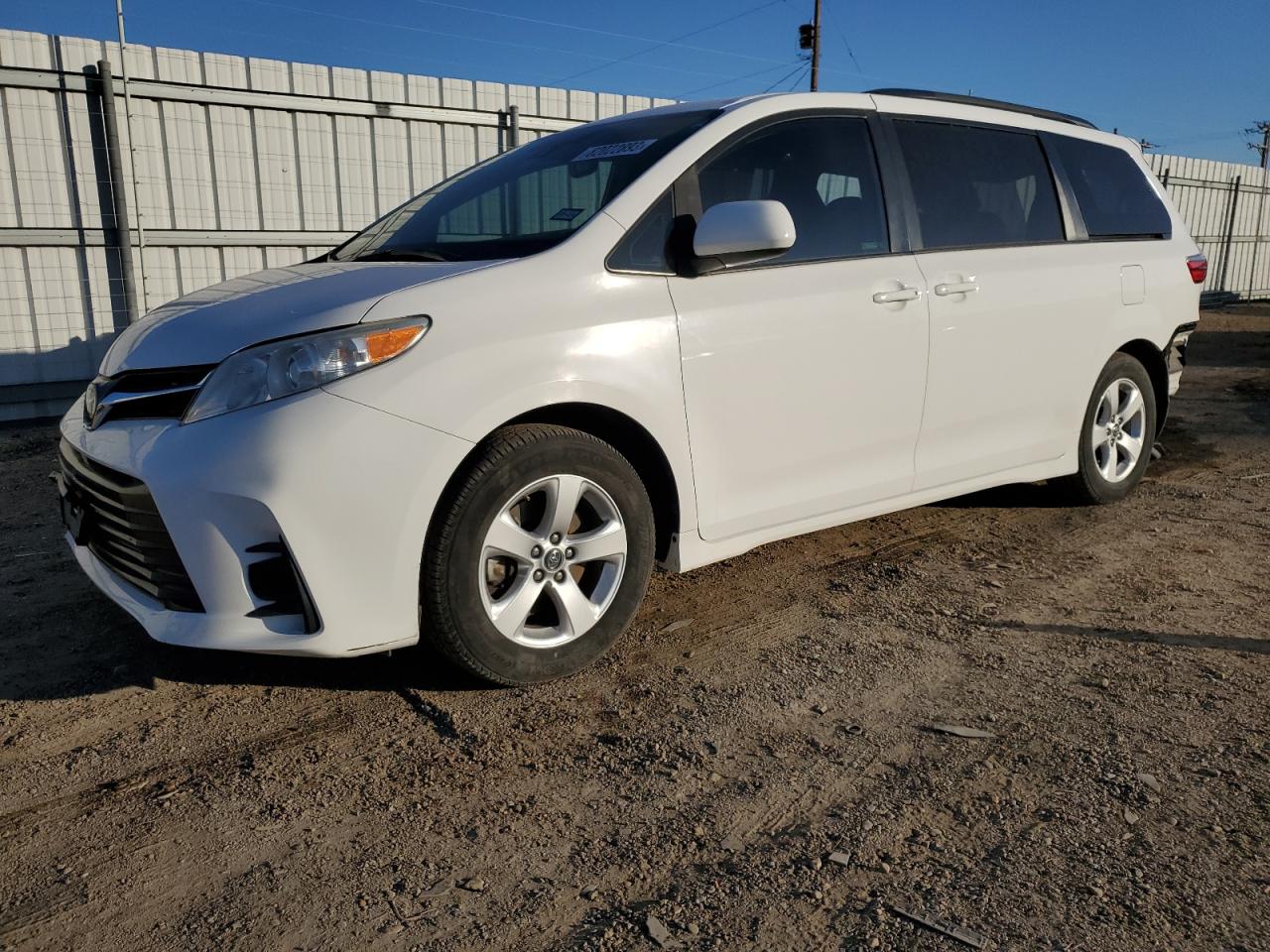 Toyota Sienna 2019