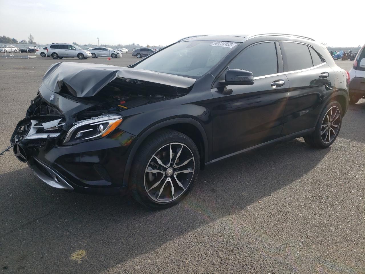 Mercedes-benz Gla-class 2015
