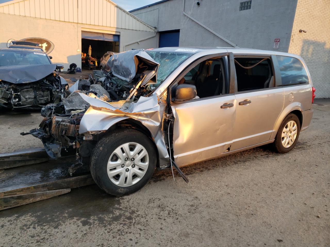DODGE CARAVAN 2019