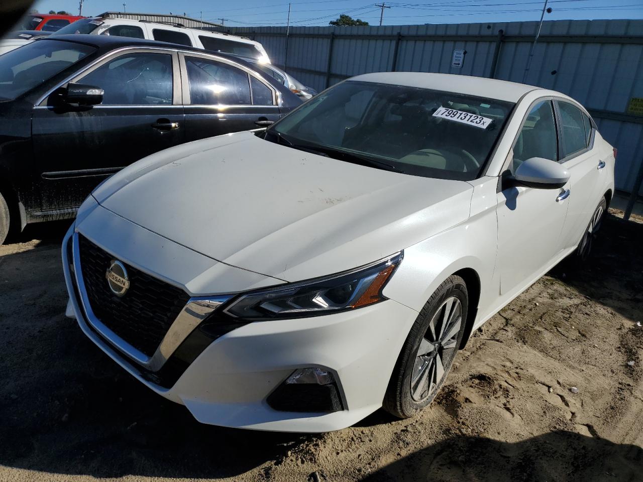 Nissan Altima 2021