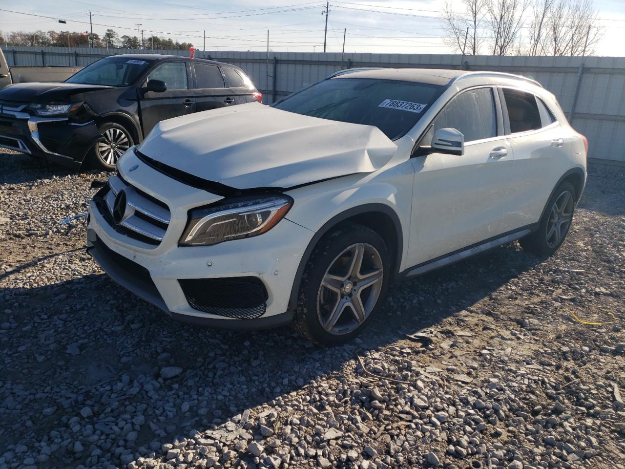 Mercedes-benz Gla-class 2015