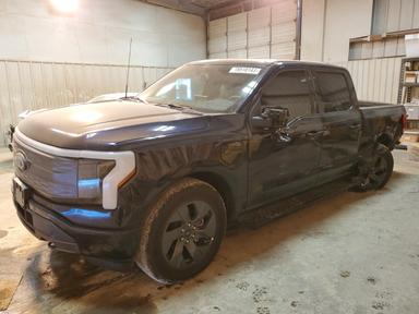 Ford F-150 Lightning 2023