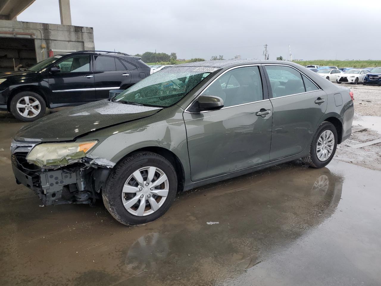 Toyota Camry 2013