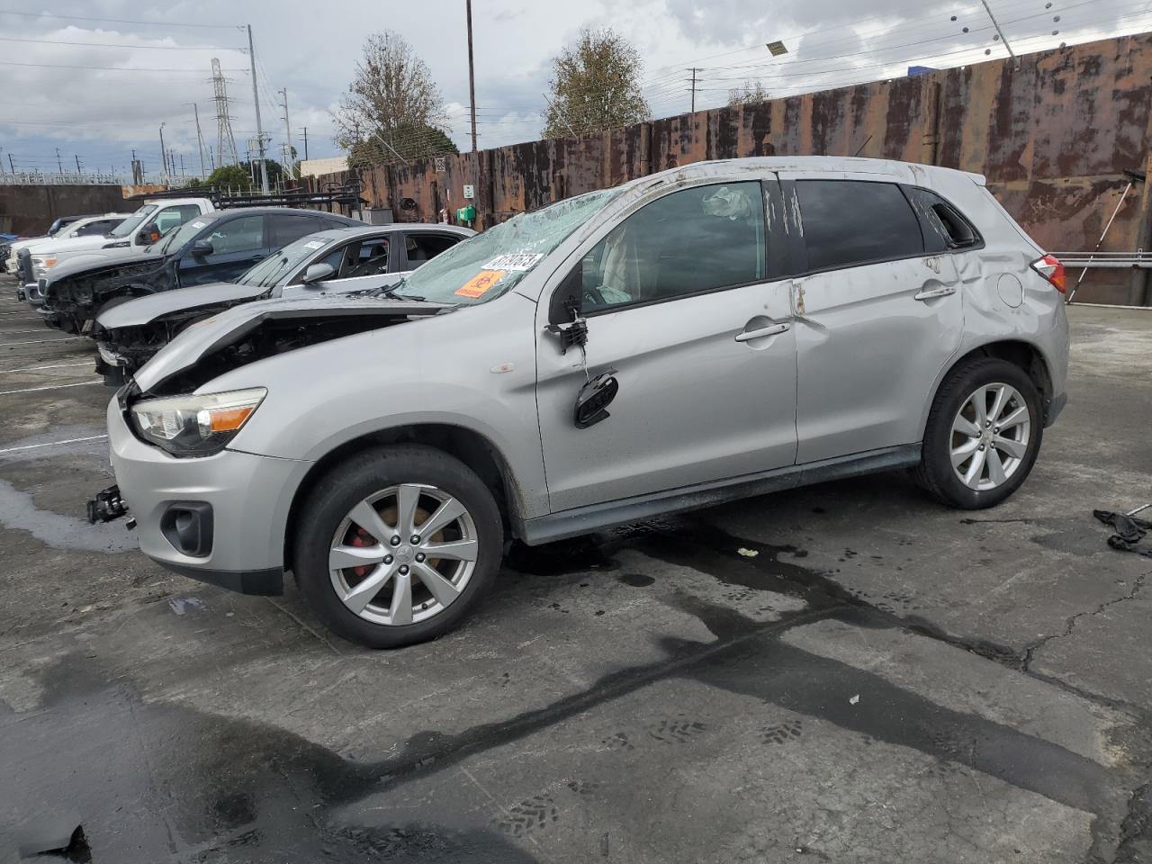 Mitsubishi Outlander 2015