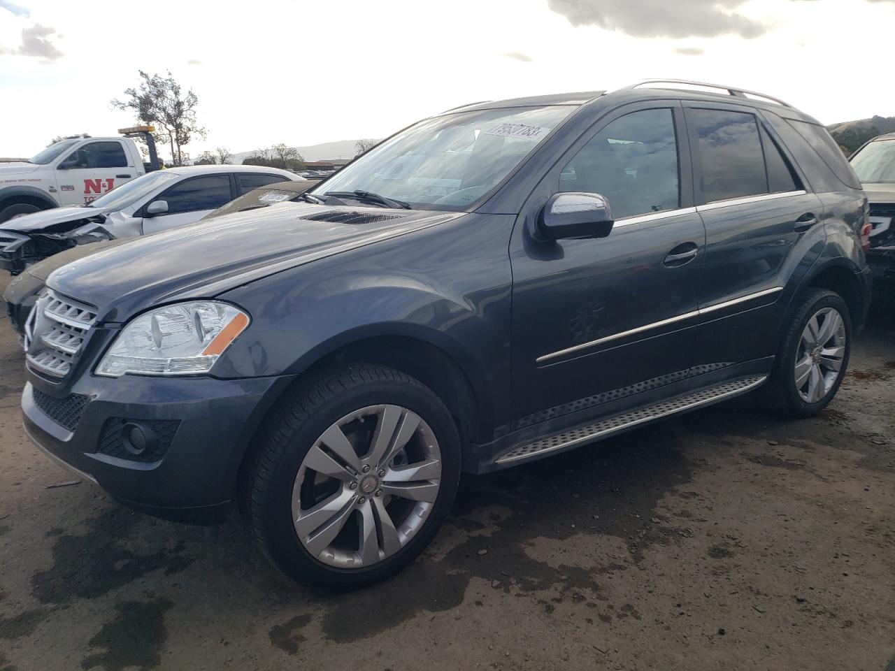 MERCEDES-BENZ M-CLASS 2010