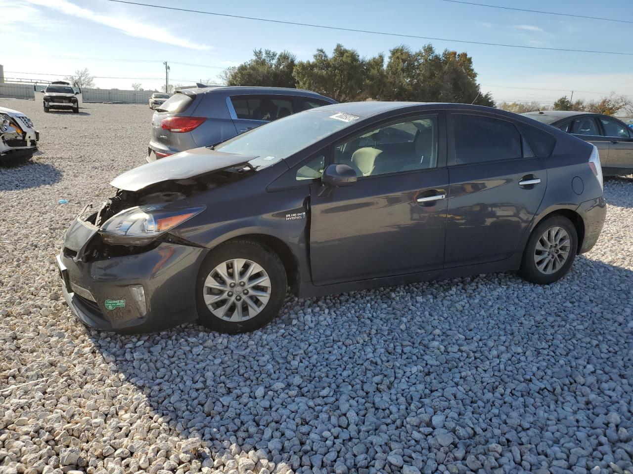 Toyota Prius plug-in 2014