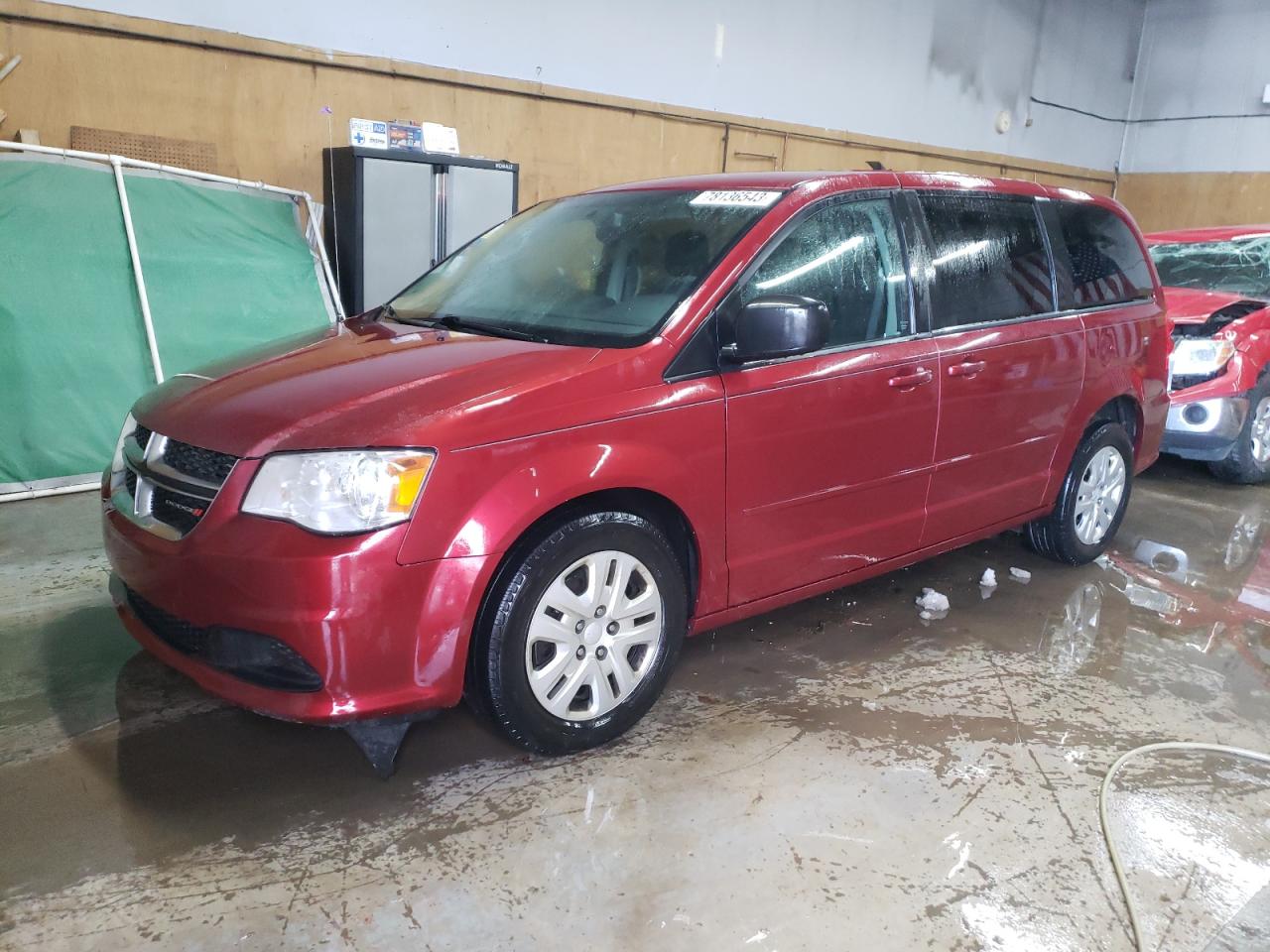 DODGE CARAVAN 2015