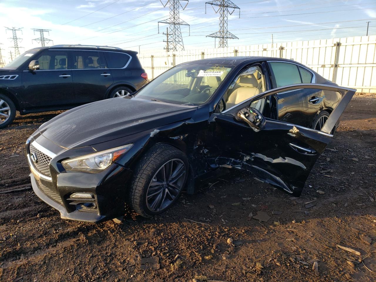 Infiniti Q50 2015