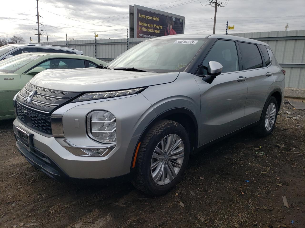 Mitsubishi Outlander 2022