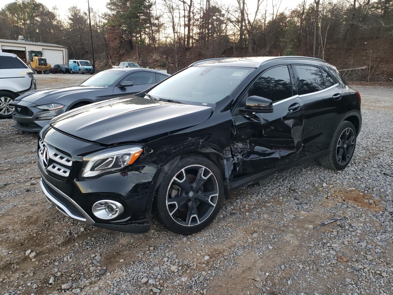 Mercedes-benz Gla-class 2019