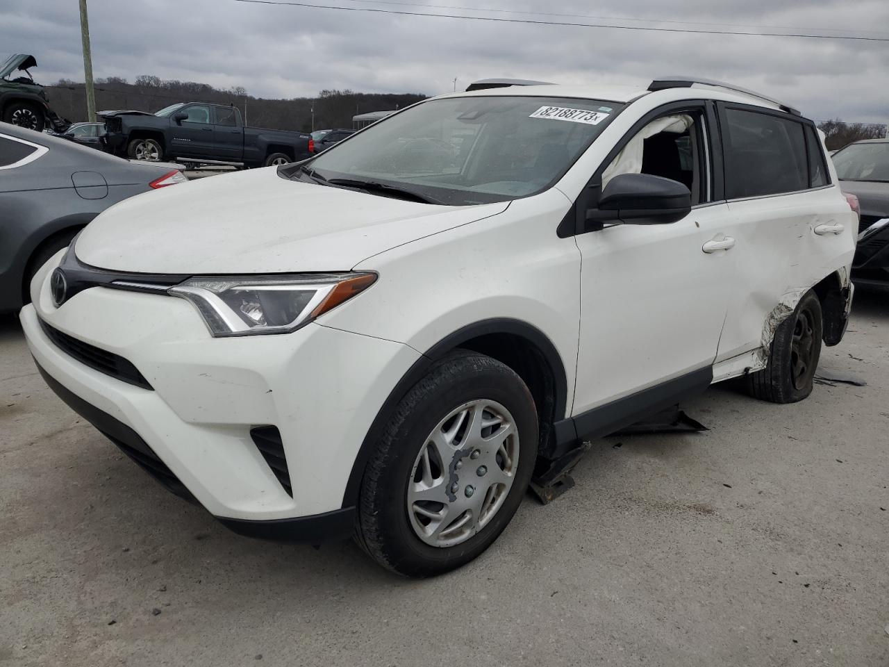 TOYOTA RAV4 LE 2017