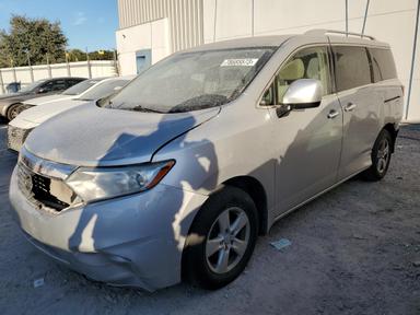Nissan Quest 2015