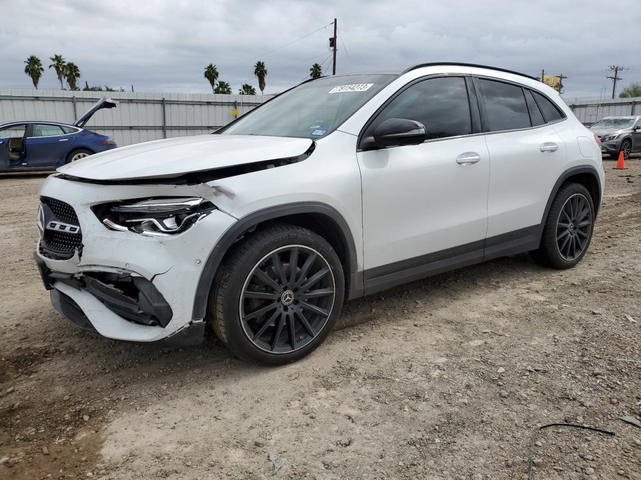 Mercedes-benz Gla-class 2021