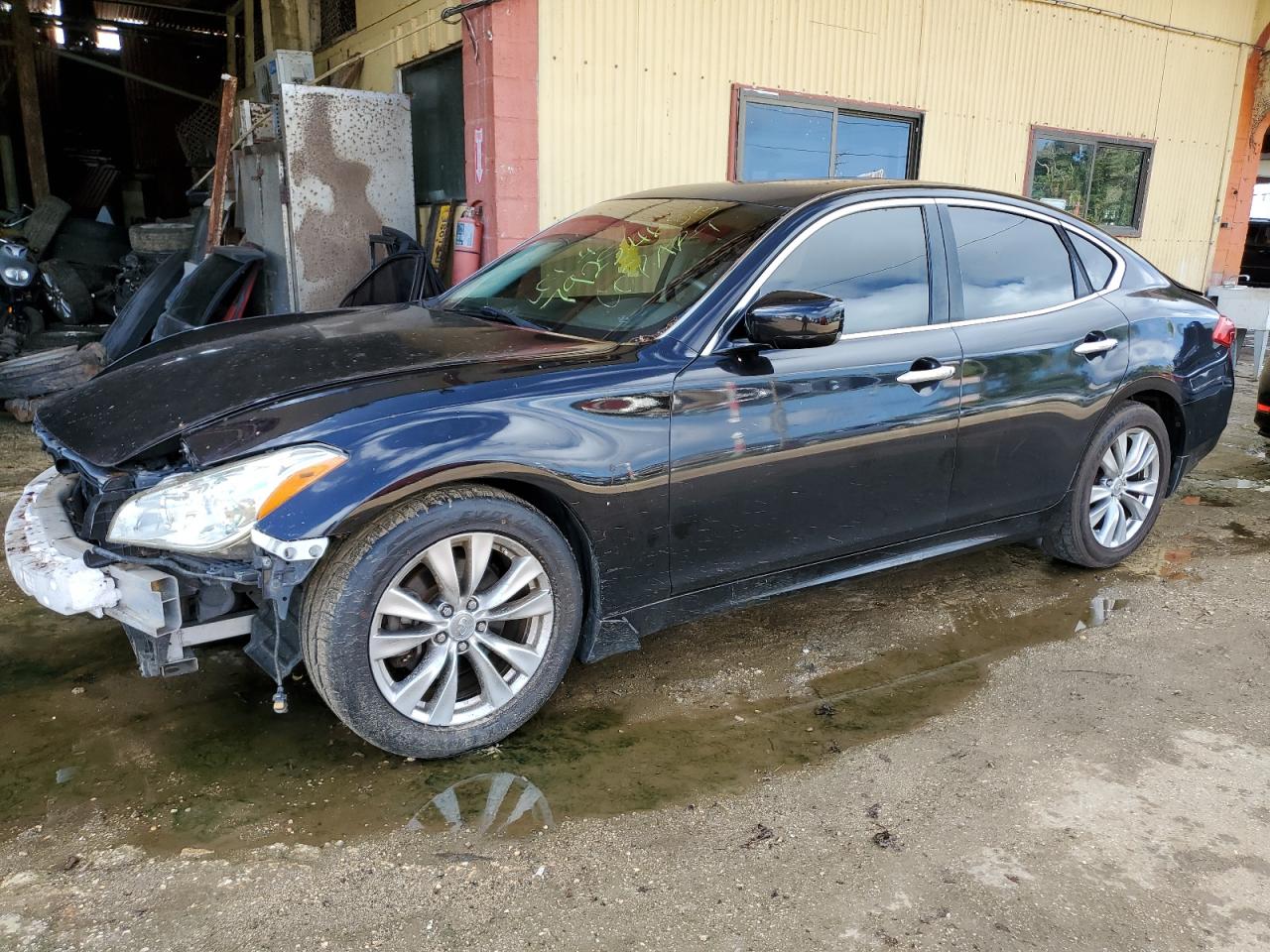 INFINITI M37 2012