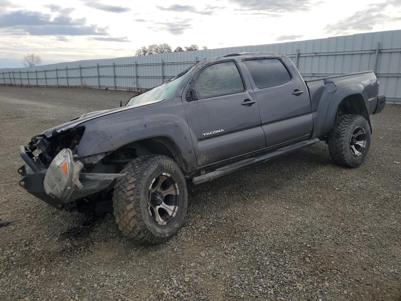 Toyota Tacoma 2014