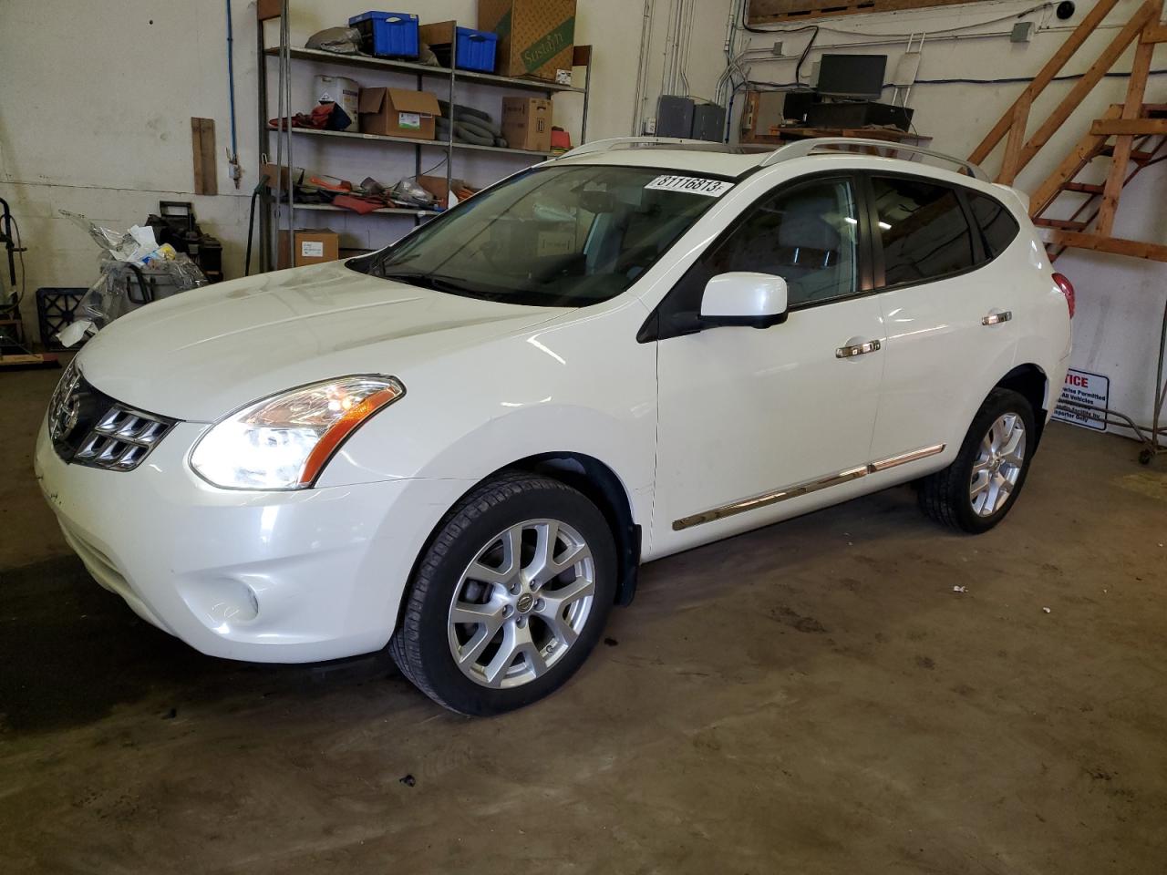 Nissan Rogue sport 2013