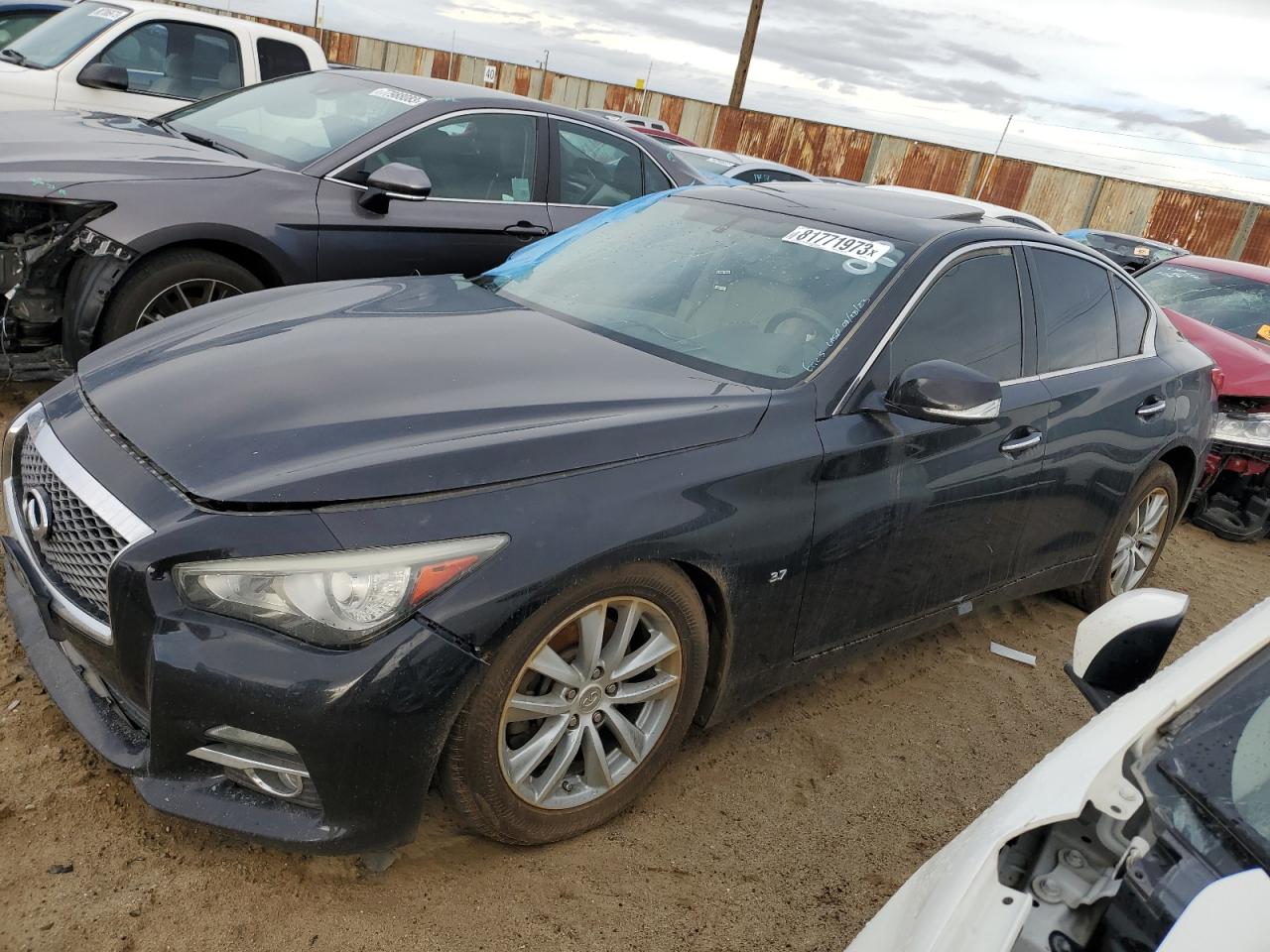 Infiniti Q50 2015