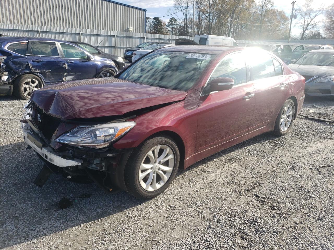 Hyundai Genesis 2013