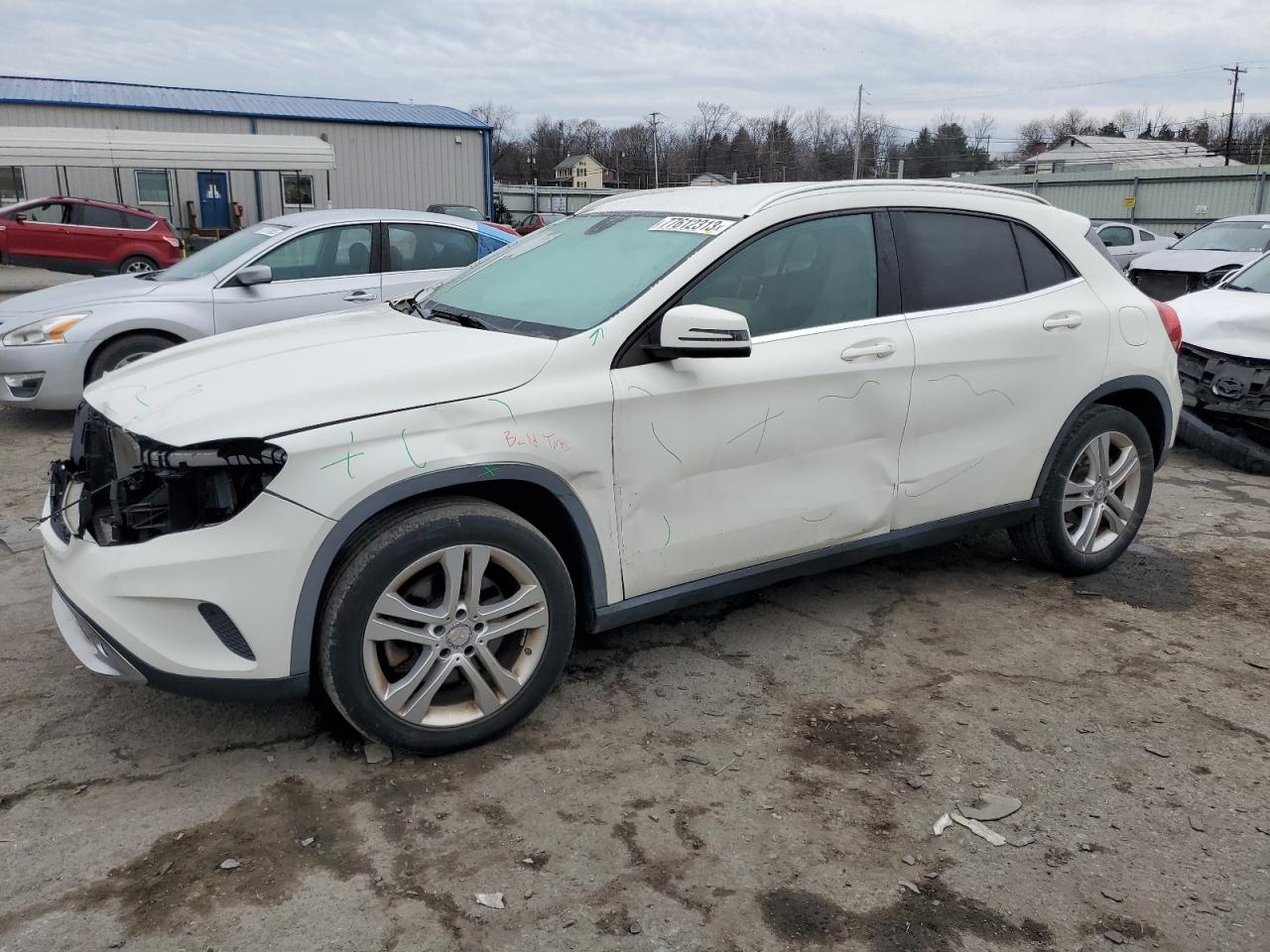Mercedes-benz Gla-class 2015
