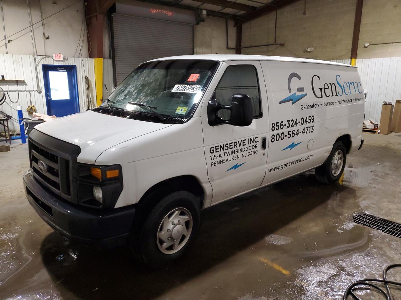 Ford Econoline van 2014