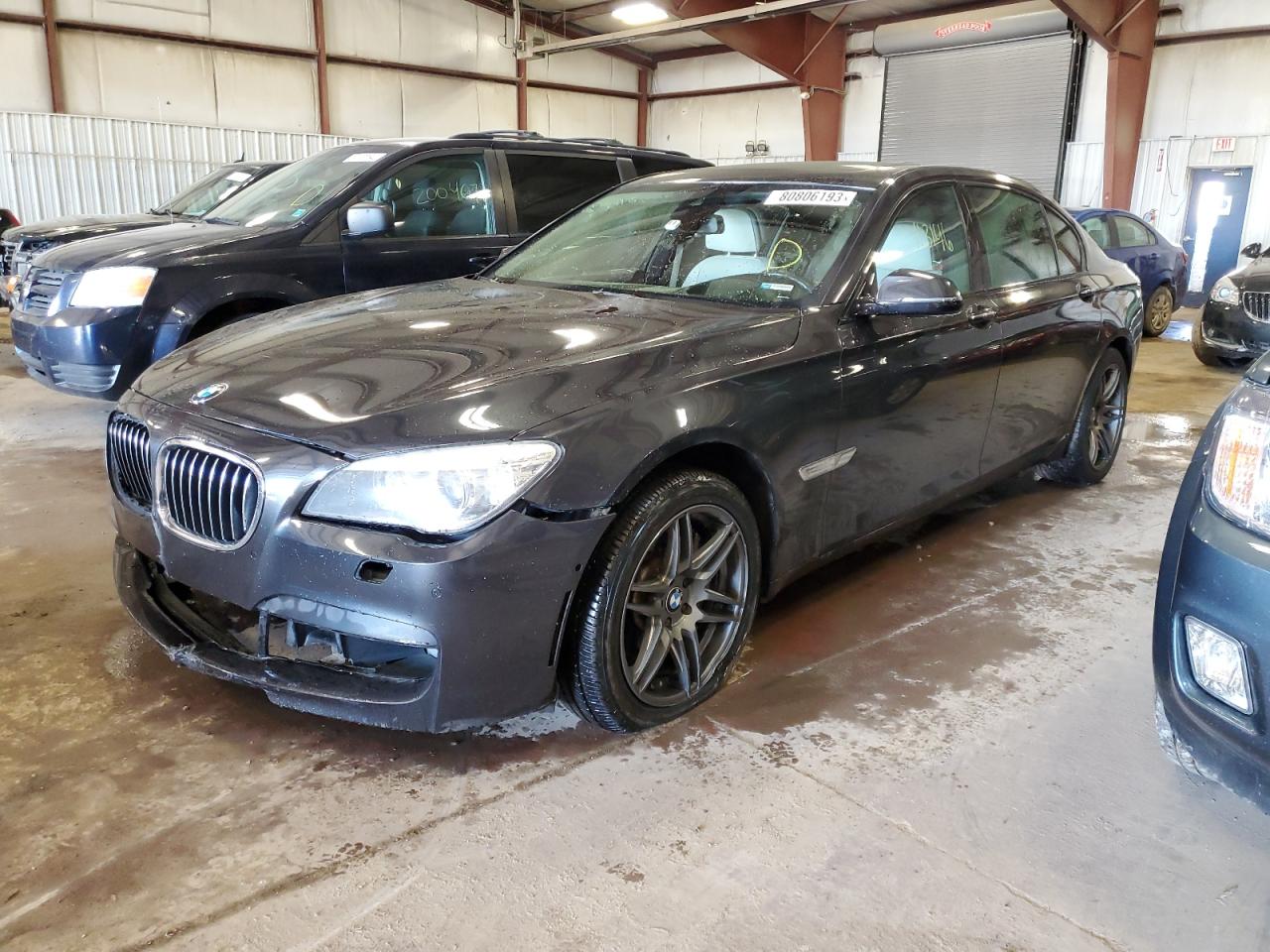 BMW 7 SERIES 2013